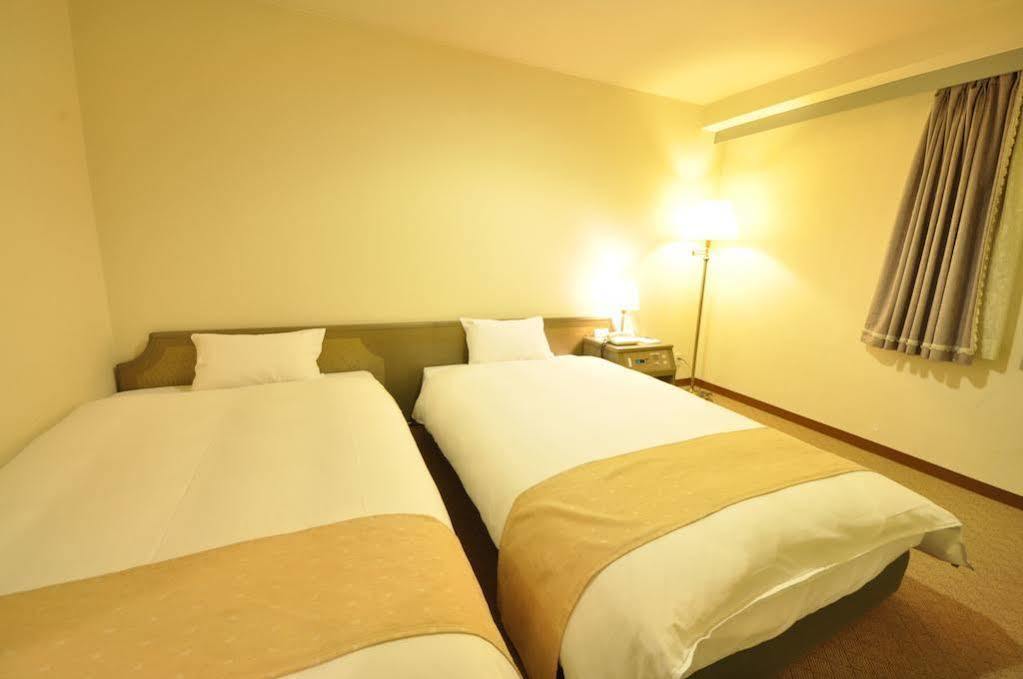 Loisir Hotel Йоккаити Экстерьер фото